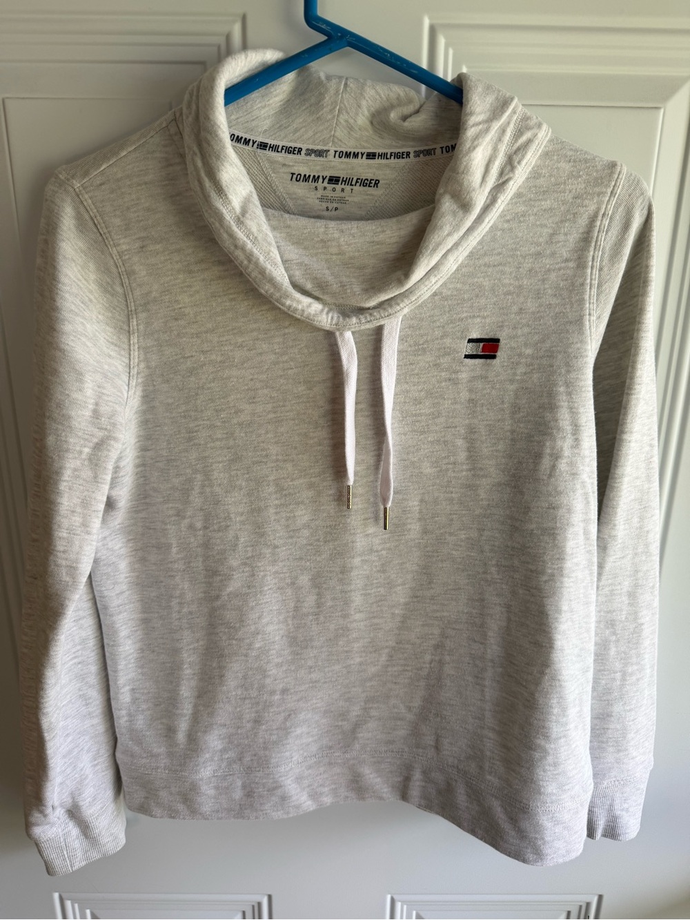 Tommy Hilfiger Heather Gray Sweatshirt size small